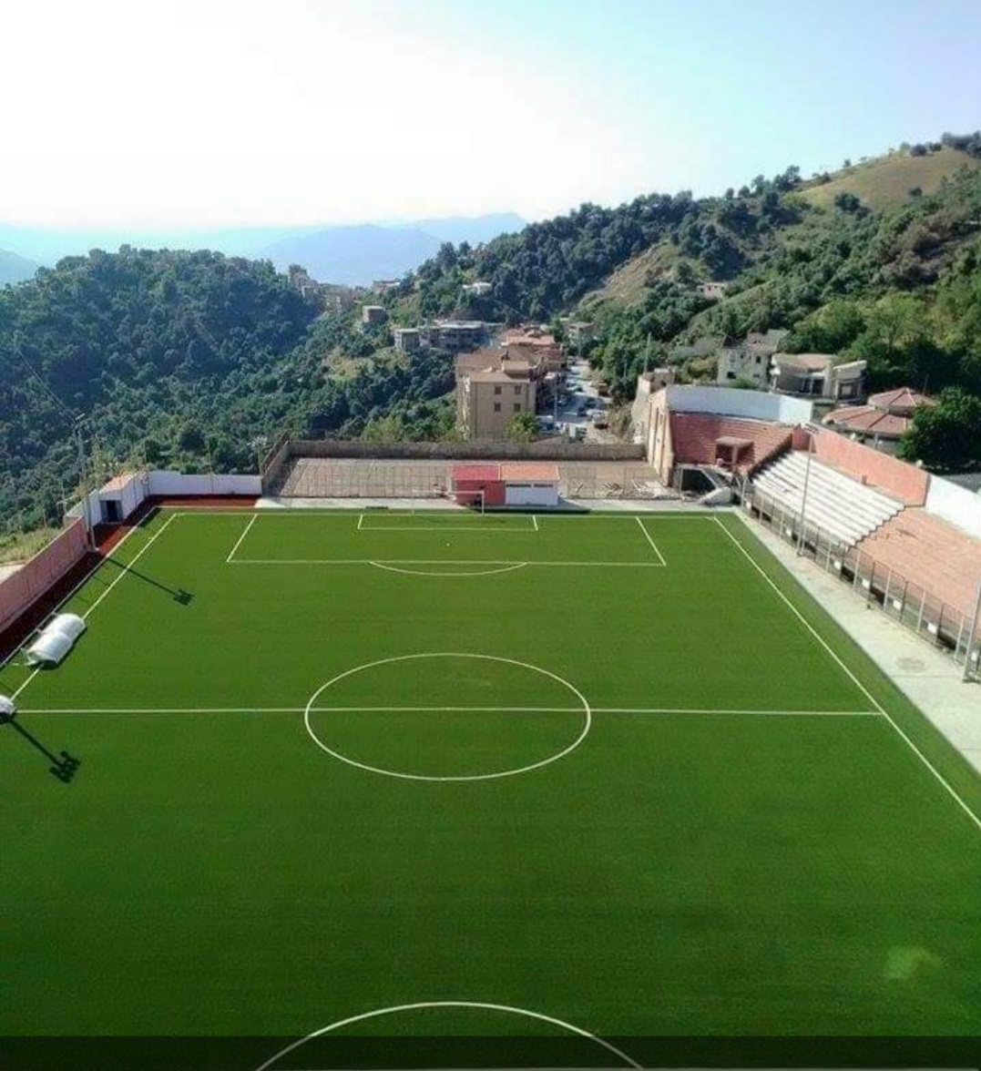 SUSPENSION DES RENCONTRES EN CATÉGORIES JEUNES